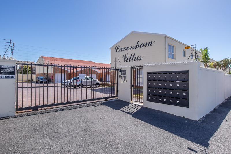 2 Bedroom Property for Sale in Heathfield Western Cape